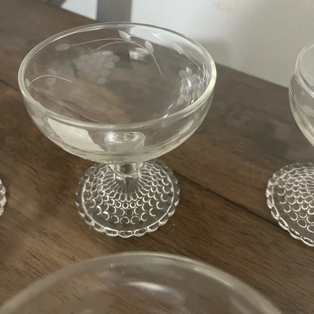 ElSet of 6 Vintage Etched Glass Sherbet Dessert Coupes | Hobnail Pedestal Base